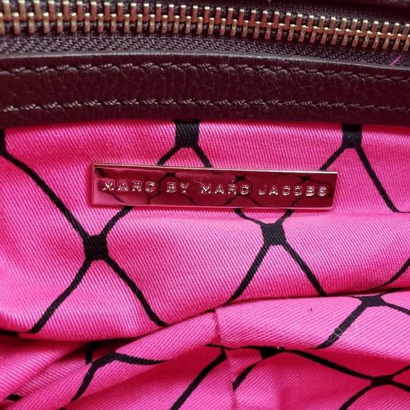 Marc Jacobs Shoulder Bag - Picture 7 of 10
